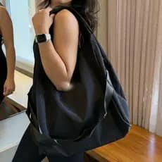 Bolsa Feminina Grande Mala Academia Viagem Fitness Dia A Dia Sacola Espaçosa Tecido Impermeável Alça Ombro Barata Top
