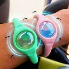 Pulseira repelente de mosquitos, dispositivo repelente de mosquitos potente para adultos e crianças, adequada para uso a
