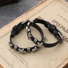 Pulseira de couro com design moderno e estiloso para homens e mulheres, pulseira estilo hip-hop punk, acessório de colar