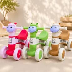 Bicicleta Sem Pedal de Equilíbrio Infantil com Som e Luz  4 Rodas Andador