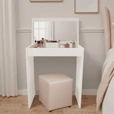 Penteadeira Compacta com Espelho  – Design Moderno para Quarto