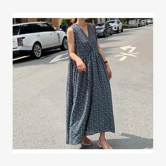 100kg tamanho grande feminino estilo europeu americano com decote em V solto sem mangas grande balanço vestido Casual si