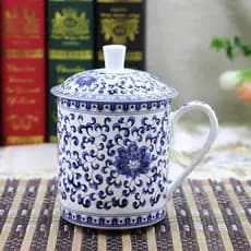 Jingdezhen xícara de chá de cerâmica com tampa osso China escritório copo de conferência azul branco porcelana copo vend