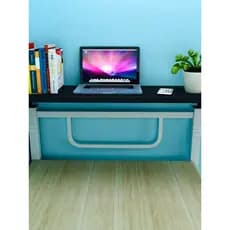 Dormitório de estudantes universitários, ferramenta útil, mesa de cama, beliche superior, pendurado, quarto, mesa de esc