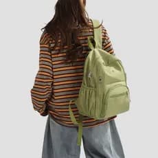 Mochila feminina mochila de viagem leve mochila feminina 2026 novo estilo lazer diário Commuter mochila simples