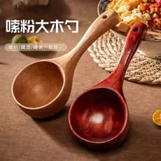 Colher de sopa grande com cabo de madeira Colher de macarrão de caracol Novo estilo Comer Transmissão Influenciador Maca