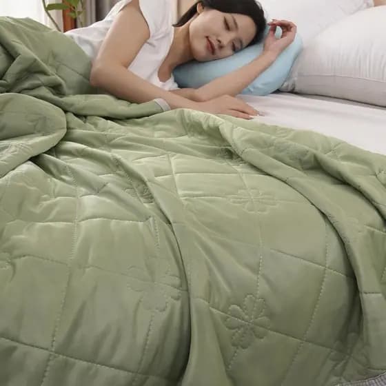 2026 Novo estilo de primavera de gelo colcha de verão de seda fresca colcha de verão colcha de ar condicionado colcha de