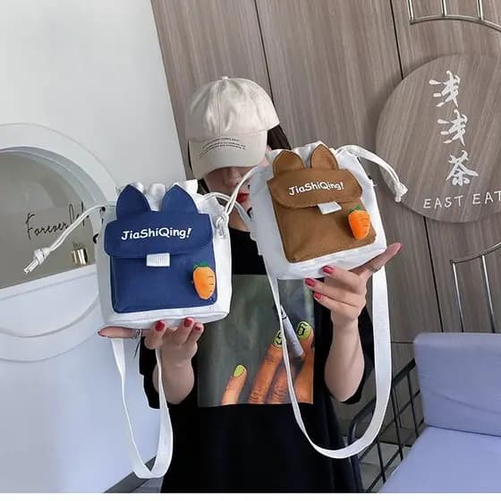 Ins bolsa mensageiro de lona japonesa 2023 novo estilo fresco bonito influenciador estudante cordão balde ombro bolsa fe