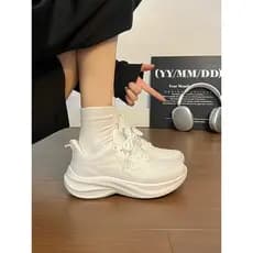 Puxar para trás sapatos esportivos femininos outono 2025 novo estilo All-Match venda quente sapatos brancos de sola gros