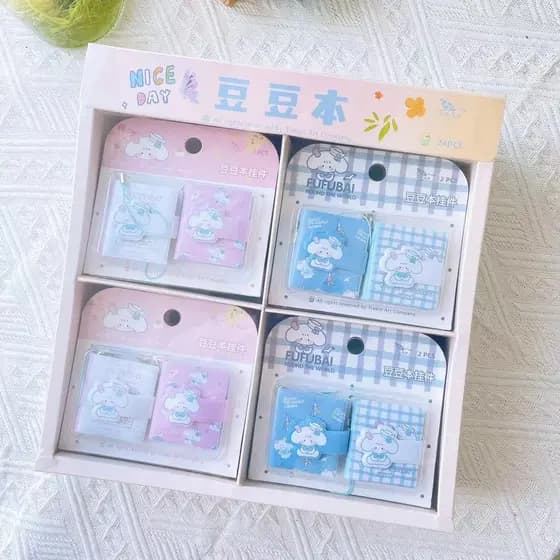 Qingyifang FUFU Universal Travel Doudou Book Pingente Colorido Página Interna Estudante Bonito Mini Notebook Divertido