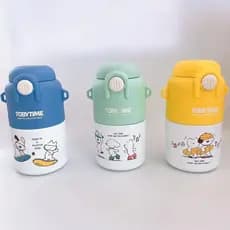 Qingyifang TOBY Humor Master Buckle Copo de Palha 530ml Alça Diagonal Copo Térmico Copo de Estudante