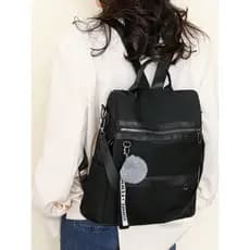 Mochila feminina com pompom de pelo, estilo casual, à prova d'água, nylon de alta qualidade, antifurto/mochila escolar Q
