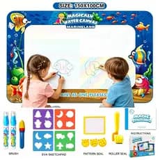 Tapete Mágico Água 100x80cm | 2 Canetas + 4 Moldes | Brinquedo Educativo Sem Sujeira