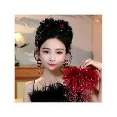 Tik Tok acessórios Xiaohongshu mesmo estilo de meia-idade idosos vermelho borla Grab clip quadrado dança tubarão clipe p
