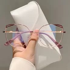 Óculos Cat Eye Perfect Vision 
   Óculos casuais sem grau, óculos femininos, armações originais 
   Óculos com corrente