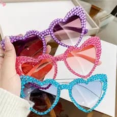 Óculos de Sol Femininos em Forma de Coração, Elegantes e Clássicos, Proteção Ocular em Forma de Coração, Beleza Vintage