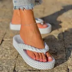 Chinelo Feminino Nuvem Trançado 4 Chinelo Brisa Macio Confortável Ortopédico  Flip flop Plataforma  4 tiras