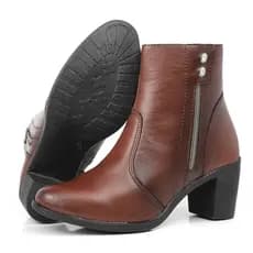 Bota Feminina Preta Western Country Cano Curto Marrom Zíper Couro Lateral Confortável Inverno 2026