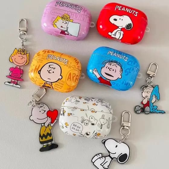 Capa protetora macia IMD com desenho do Snoopy para AirPods 4 pro3 2025, com pingente, compatível com fones de ouvido Bl