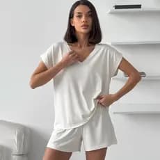 Pijamas Femininos de Verão: Conjunto de Duas Peças Solto, Confortável, de Malha Fina com Manga Curta e Shorts para Uso D