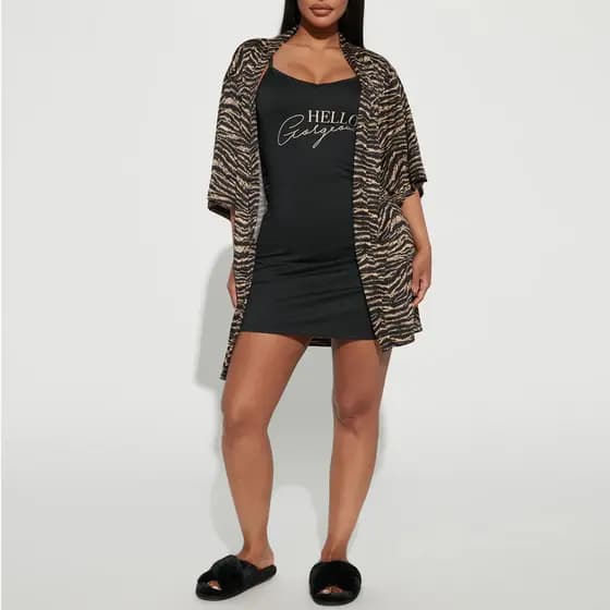 Pijamas femininos plus size de verão, conjunto de duas peças para uso doméstico com robe de manga curta com estampa de l