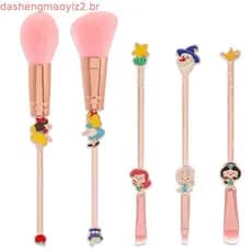 Conjunto de 5 Pincéis de Maquiagem com Tema de Menina de Desenho Animado – Cerdas Sintéticas Premium para Base, Esfumar,