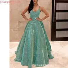 Vestido longo, fino e brilhante de lantejoulas, elegante vestido de noite sem alças para eventos e banquetes.