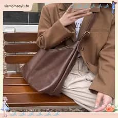 Bolsa de grande capacidade feminina 2023 outono inverno novo estilo simples couro macio de um ombro axilas saco Retro Co