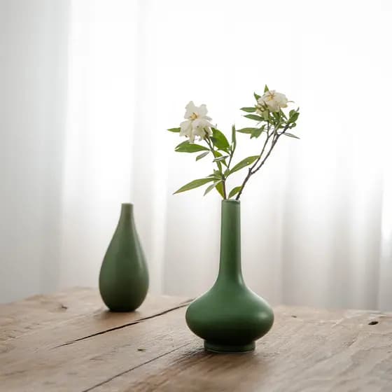 2026 Novo Produto Estilo Chinês Ru Forno Zen Vaso Pequeno Simples Retro Clássico Verde Cerâmica Pêndulo Estilo Japonês A