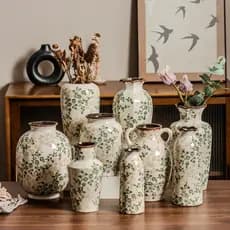 2026 Novos produtos High-End Novo Chinês Retro Azul Branco Porcelana Rachaduras de Gelo Flores Verdes Vaso Arranjo de Fl