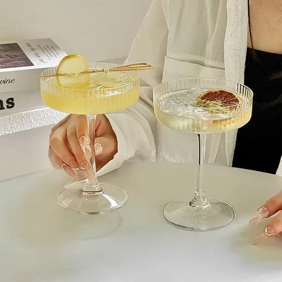 Primeiro rolo taça de vidro Cocktail vidro doméstico criativo mistura vidro ins copo vinho champanhe frutas chá Milkshak