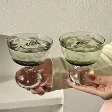Primeiro rolo nicho simples Milkshake vidro Retro Martini vidro Cocktail barra suco vidro fermentação fria