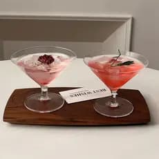 Ins japonês de pés curtos Martini vidro nicho vidro triângulo vidro champanhe Cocktail vidro fino boca larga vidro