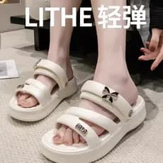 Verão novo estilo de sola grossa borboleta enfeite senhoras chinelos ao ar livre usar sapatos de praia Casual interior s