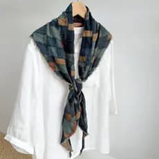 Algodão macio Modal triângulo cachecol feminino literário Retro xale High-End impresso bunda cortina cinto acessórios le