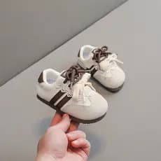 2026 meninas estilo primavera sapatos de treinamento alemão sola macia tênis de cano baixo 2-3 anos de idade crianças sa