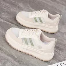 2025 verão leve resistente ao desgaste malha respirável sapatos brancos All-Match Casual estilo japonês na moda platafor