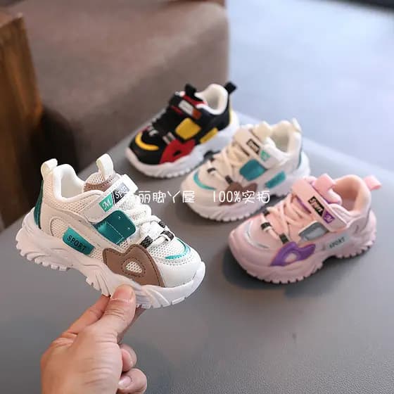 Sapatos esportivos infantis primavera outono bebê papai sapatos meninas tênis de corrida respirável sapatos de rede novo