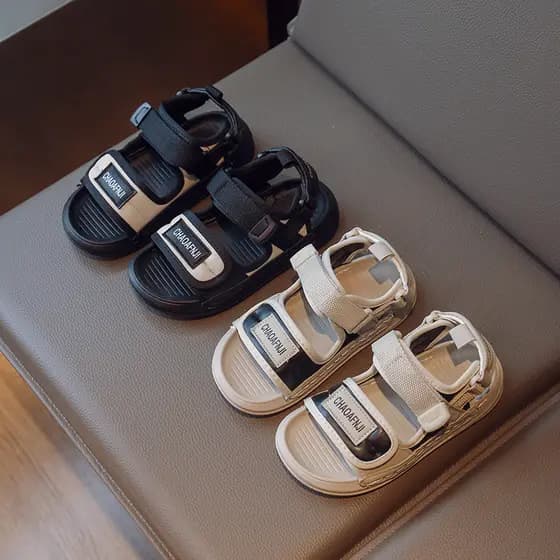 Crianças sandálias de verão novo estilo versão coreana meninos meninas sandálias casuais ao ar livre sola macia sapatos
