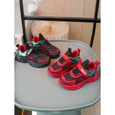 Crianças All-Match sapatos esportivos primavera outono novo estilo meninos malha respirável meninas bebê sola macia Casu