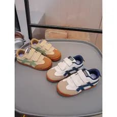Crianças sapatos esportivos leves 2026 primavera outono novo estilo meninas bebê sapatos de treinamento alemão meninos A