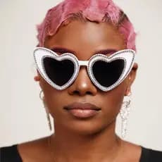 Óculos de Sol em Forma de Coração com Strass para Mulheres, Óculos de Sol Femininos Únicos com Diamantes, Óculos de Sol