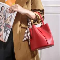 2026 novo estilo Commuter balde saco nicho Design cesta de vegetais bolsa moda All-Match um ombro Diagonal saco feminino