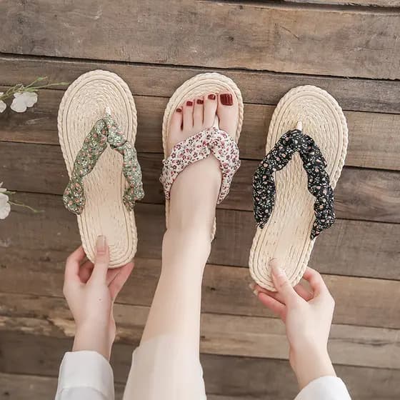 Sandálias chinelos femininos verão antiderrapante fundo plano Floral flip-flops exterior Wear ins flip-flops anti @