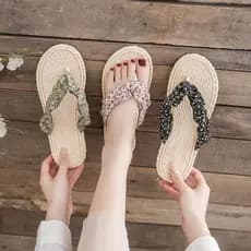 Sandálias chinelos femininos verão antiderrapante fundo plano Floral flip-flops exterior Wear ins flip-flops anti @