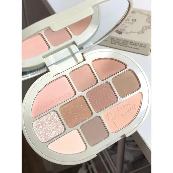 Baixo saturado leite chá cinza marrom sombra gogotales gogotales Lolitales paleta de sombras fosco brilho contorno