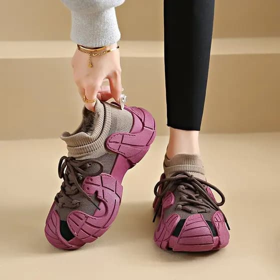 Sapatos roxos meias sapatos femininos 2026 novo estilo inverno forro de lã dois tênis de algodão sola grossa polvo coco