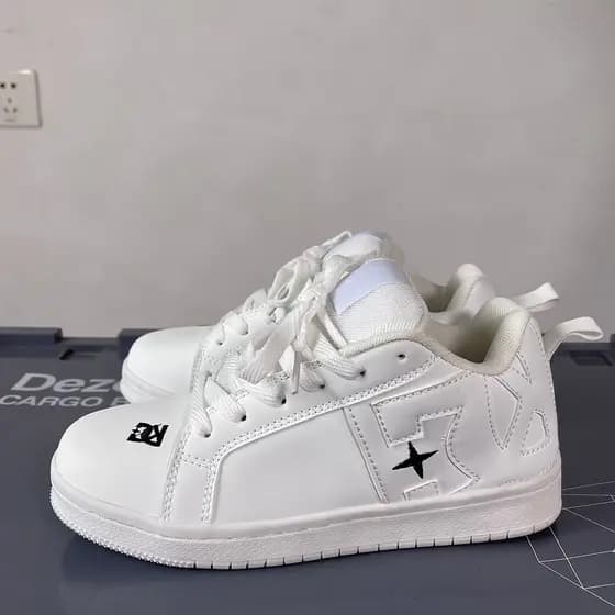 Sapatos masculinos ins novo estilo Retro esportes sapatos de skate casal sapatos brancos masculino feminino estudantes A