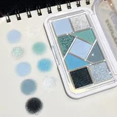 Paleta de sombras de nove cores com moldura rosa pequena série azul rosa baixa saturação puro desejo sombra perolada fos