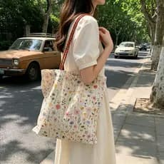 Japonês estilo coreano flor bordado lona feminina primavera verão de um ombro portátil grande capacidade Commuter literá
